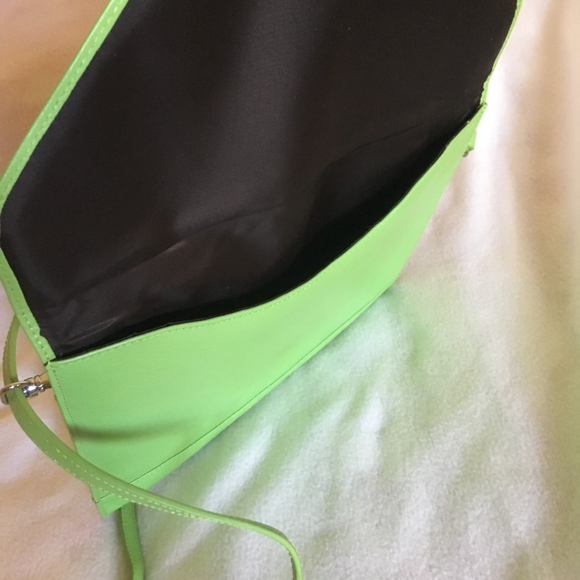 Rowallan Leather Crossbody Hand Made Fine Leather - Picture 6 of 8